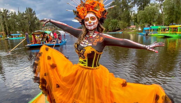 Trajes típicos del Día de Muertos